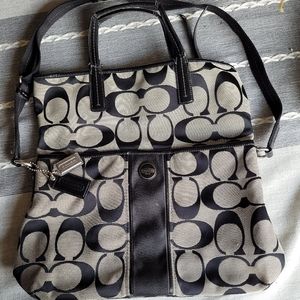 Authentic Coach bag in excellent used condition!